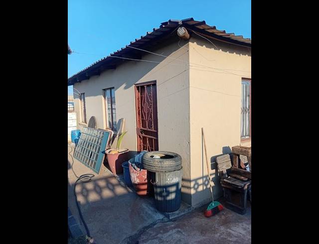 3 BEDROOM HOUSE FOR SALE IN PALM RIDGE